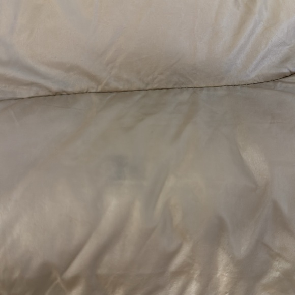 Lightweight Responsible Down Packable Puffer Vest - Picture 13 of 13